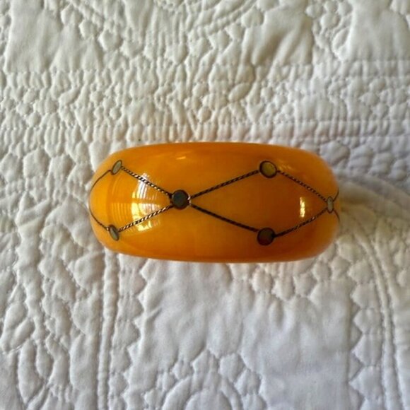 1930s Butterscotch Bakelite Bangle Brass Injection Dot...